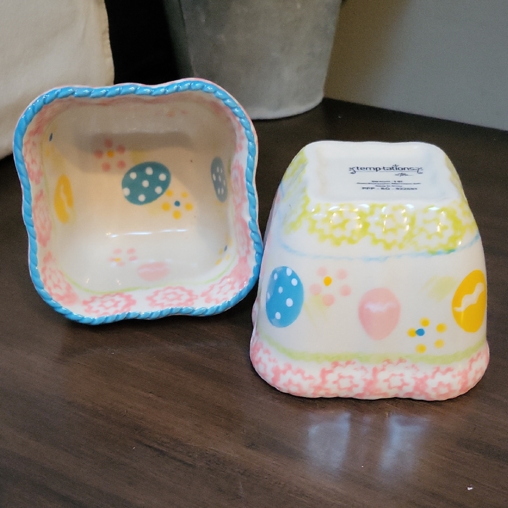 Temp-Tations Pastel Easter Egg Ceramic Bowl Set